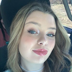 Meet your Posher, Katelin